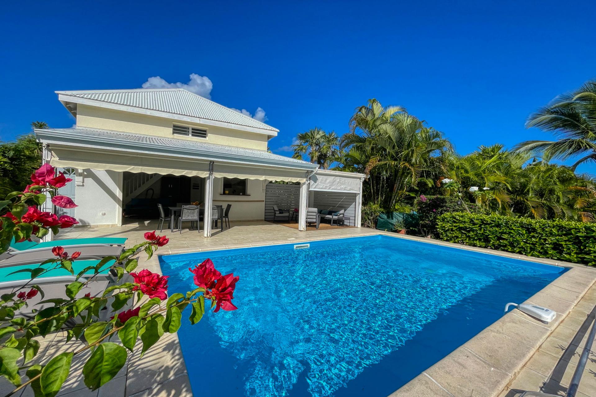 Location Villa 3 chambres Saint François Guadeloupe-piscine