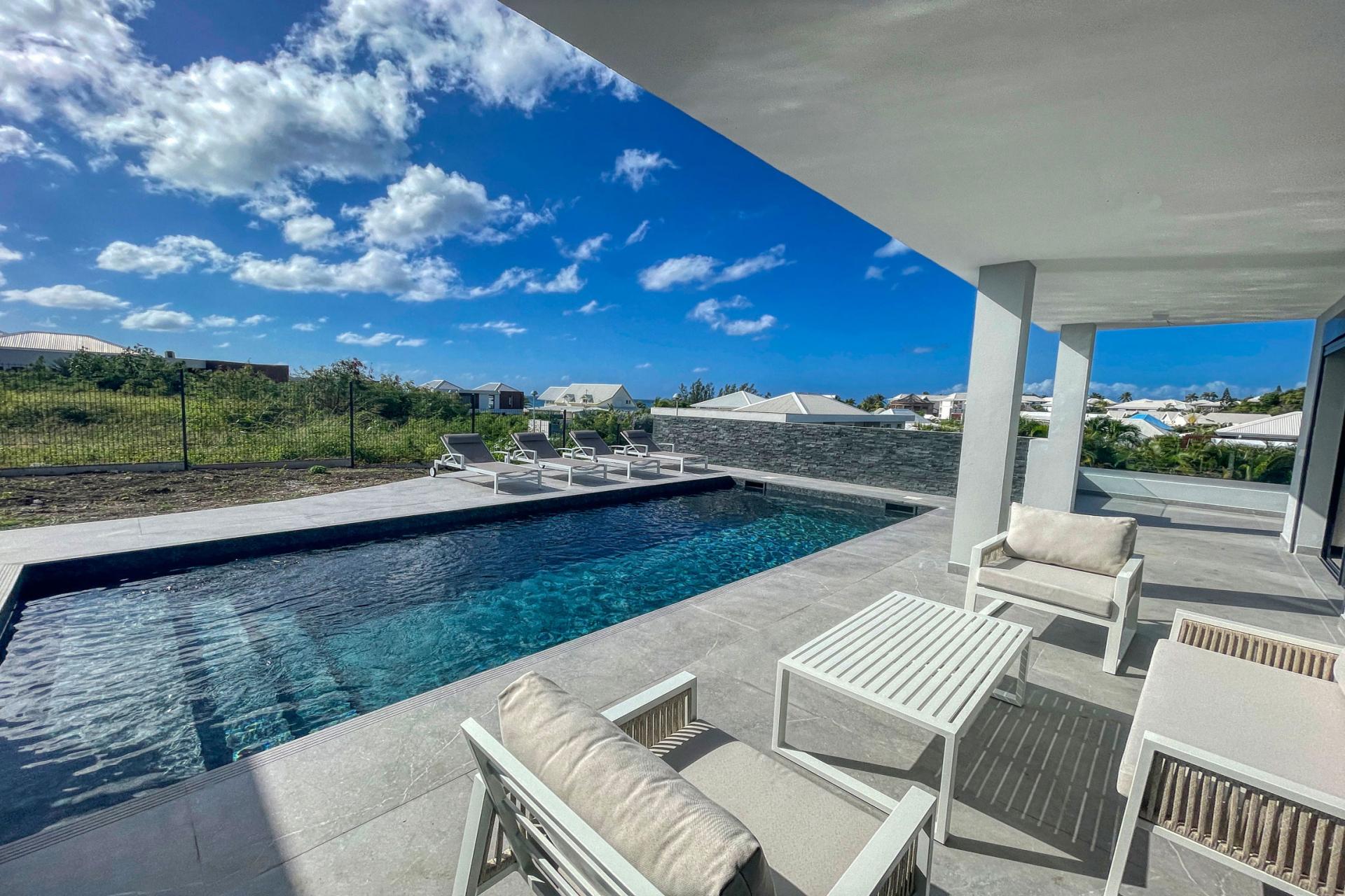 1 - Location villa avec piscine Saint François Guadeloupe - Vue mer.jpg