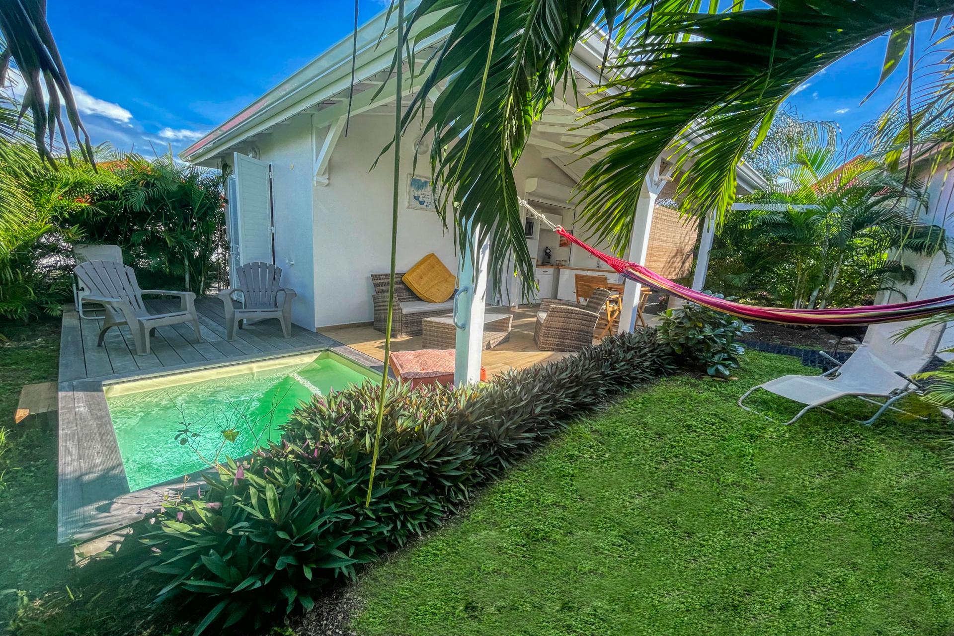 Location villa piscine Saint François Guadeloupe_exterieur