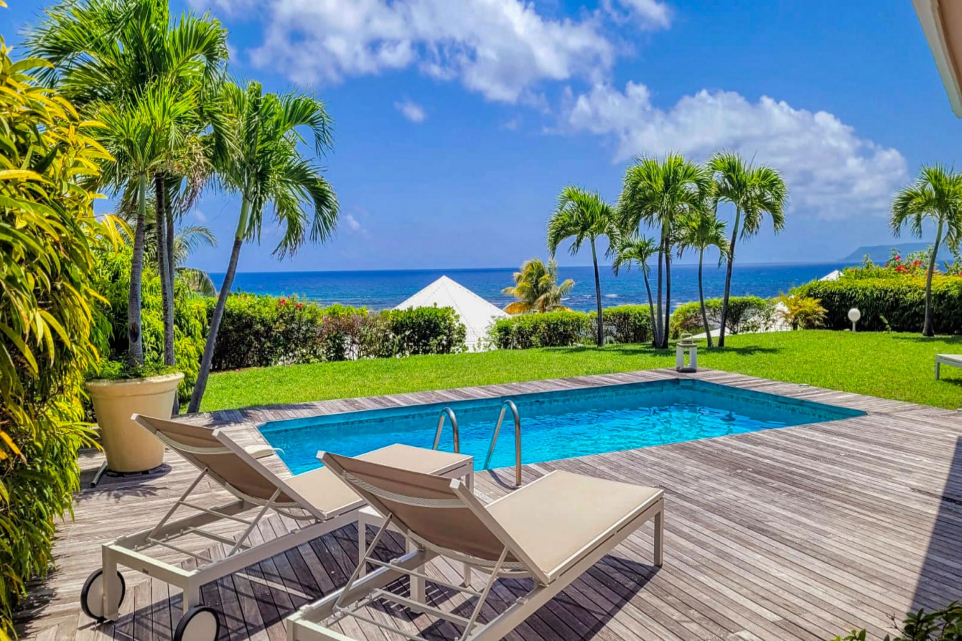 A louer villa vue mer Saint François Guadeloupe - Piscine