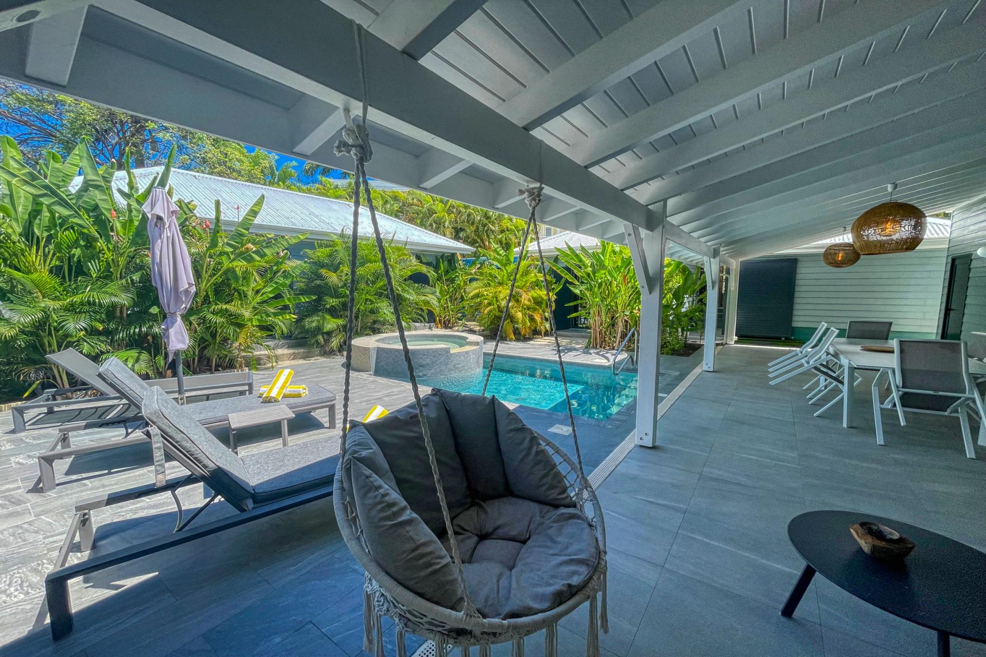Location villa piscine Saint François Guadeloupe_terrasse