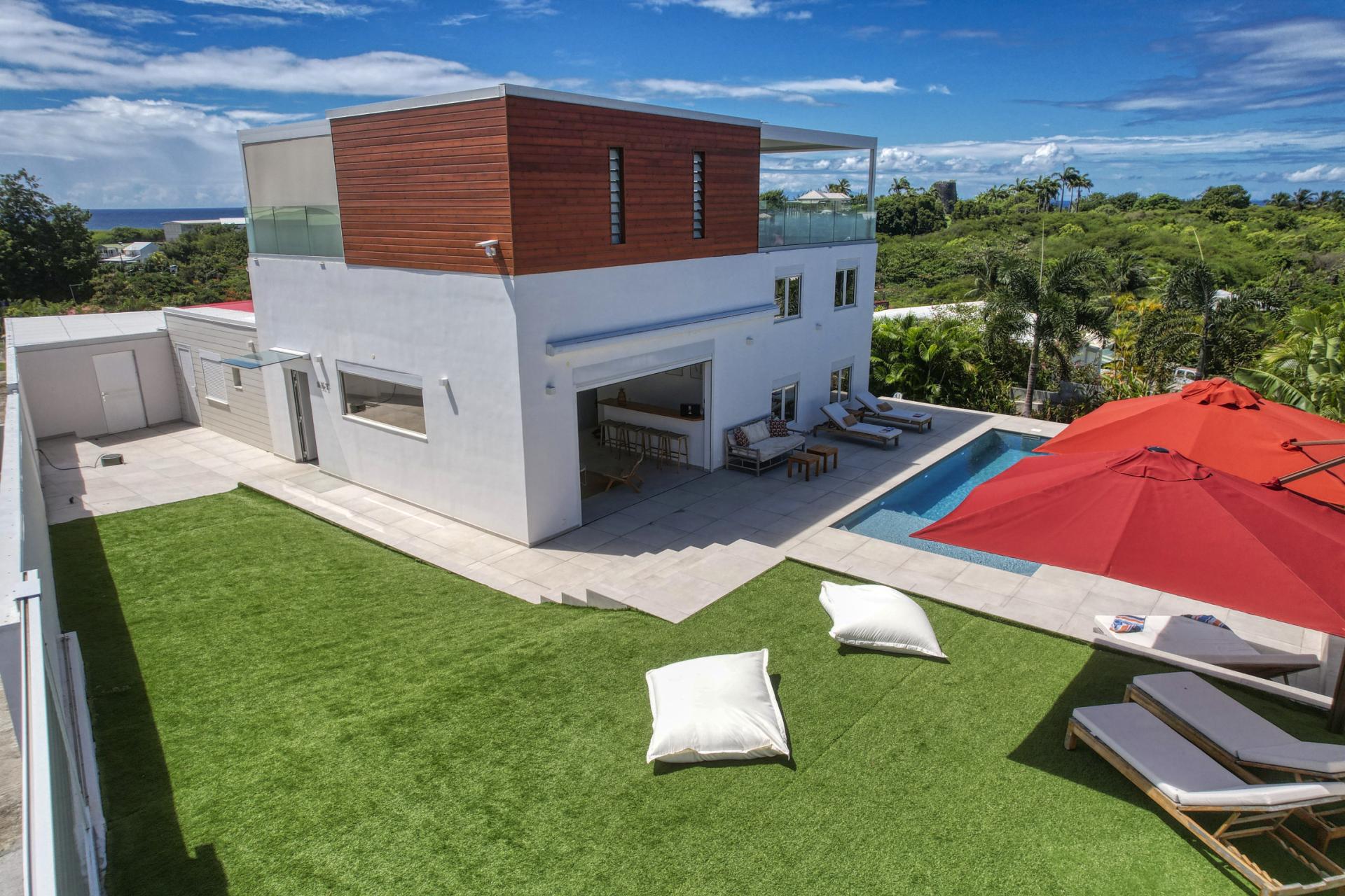 Location villa piscine roof top vue mer Saint François Guadeloupe-Vue ensemble