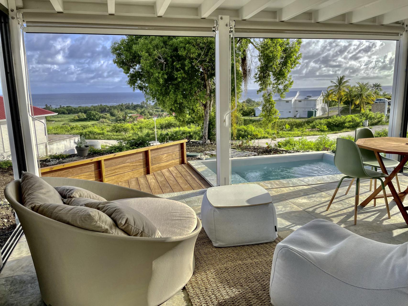 Location bungalow piscine Grand Bourg Marie Galante_ Vue d'ensemble 