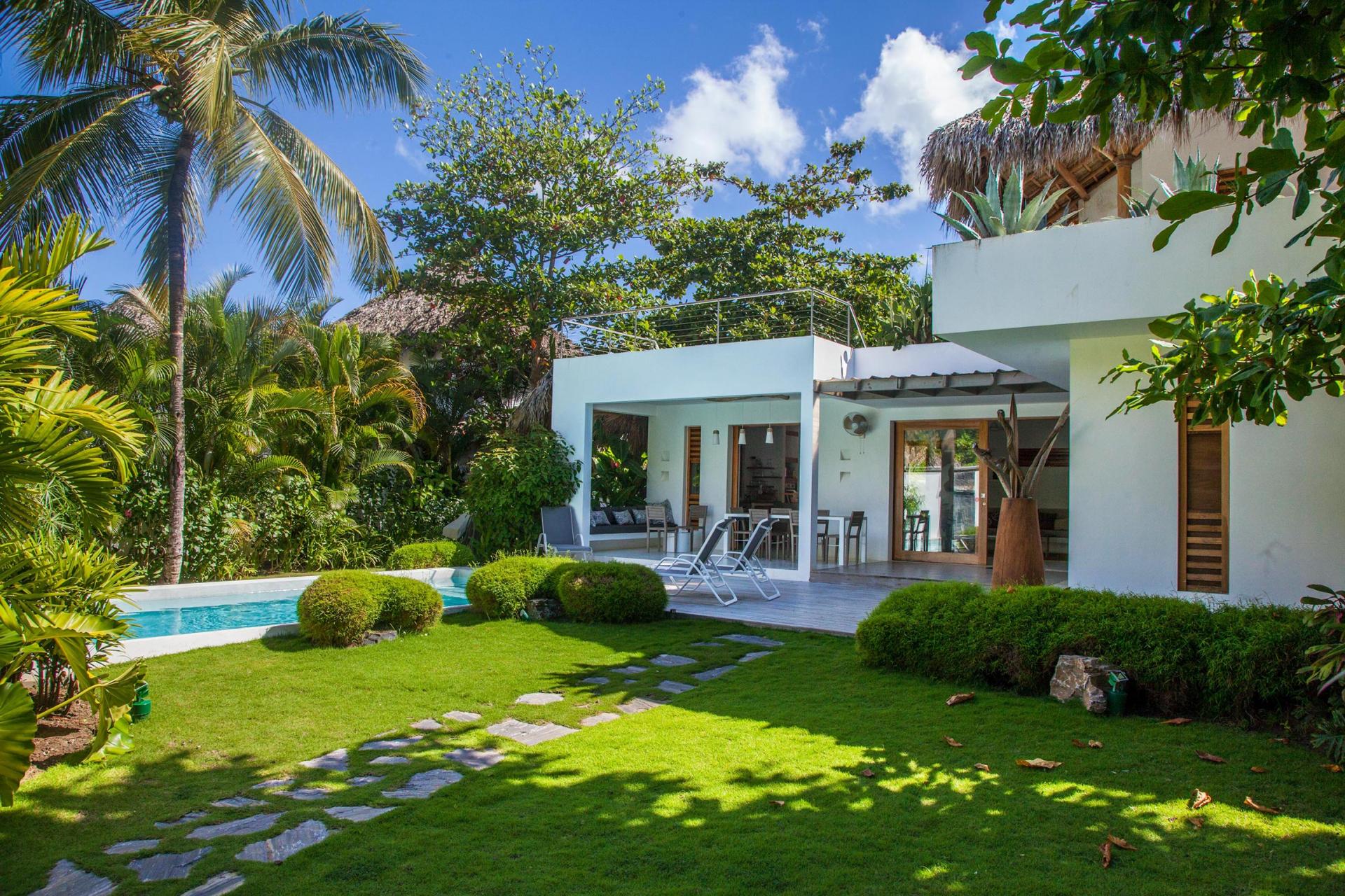 Location villa Las Terrenas - La villa avec terrasse et piscine