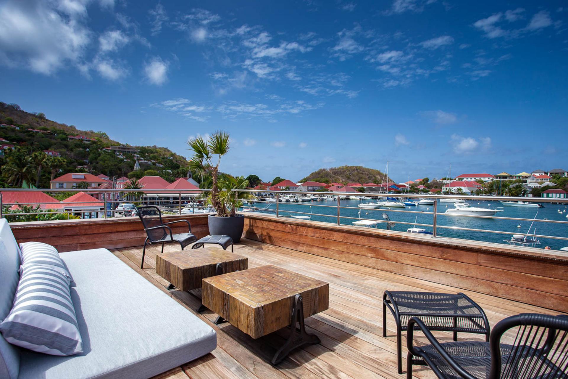 Location villa Gustavia - Le coin salon de la terrasse