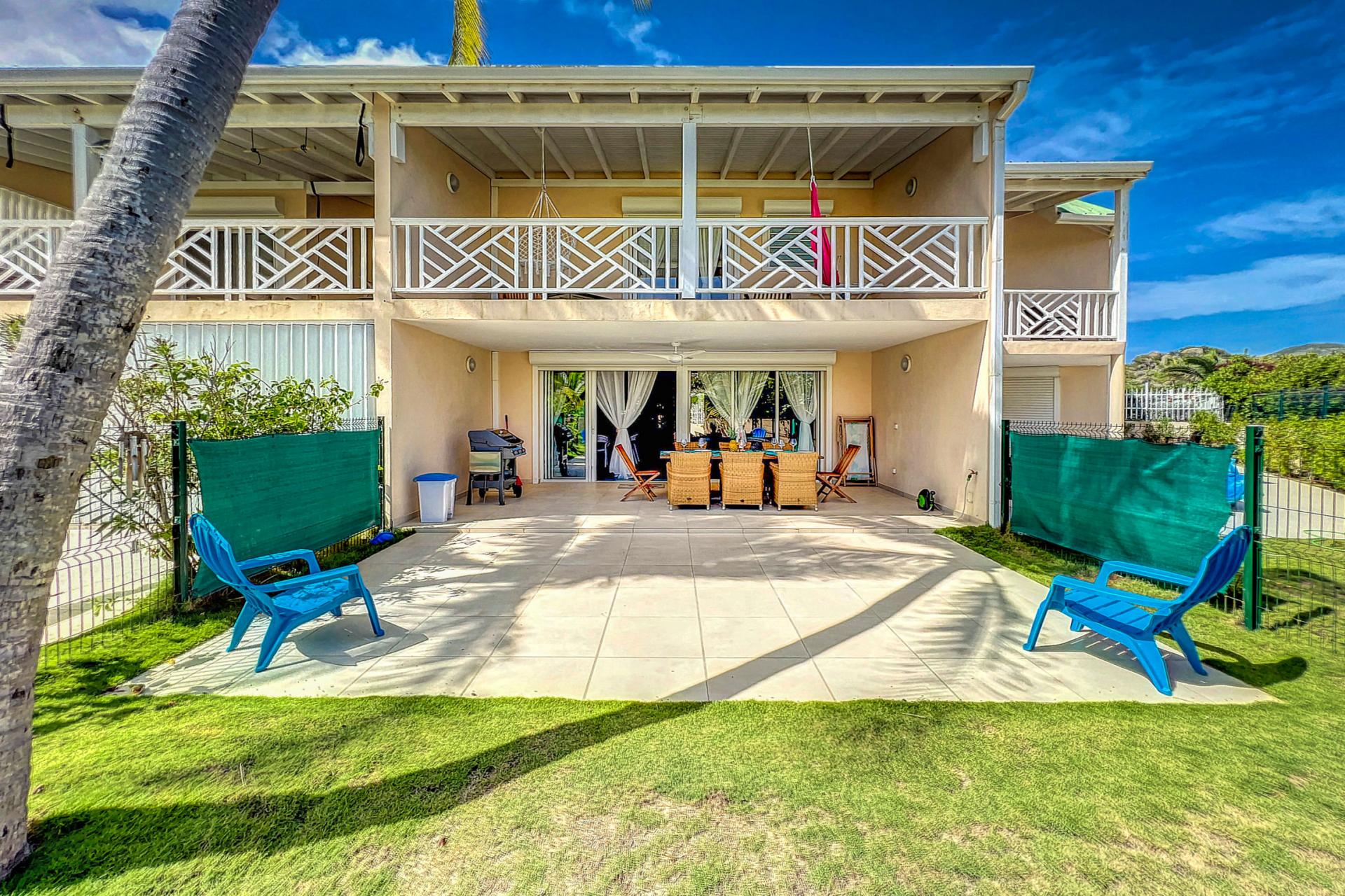A louer villa 8 personnes Orient Bay Saint Martin-vue terrasse-1