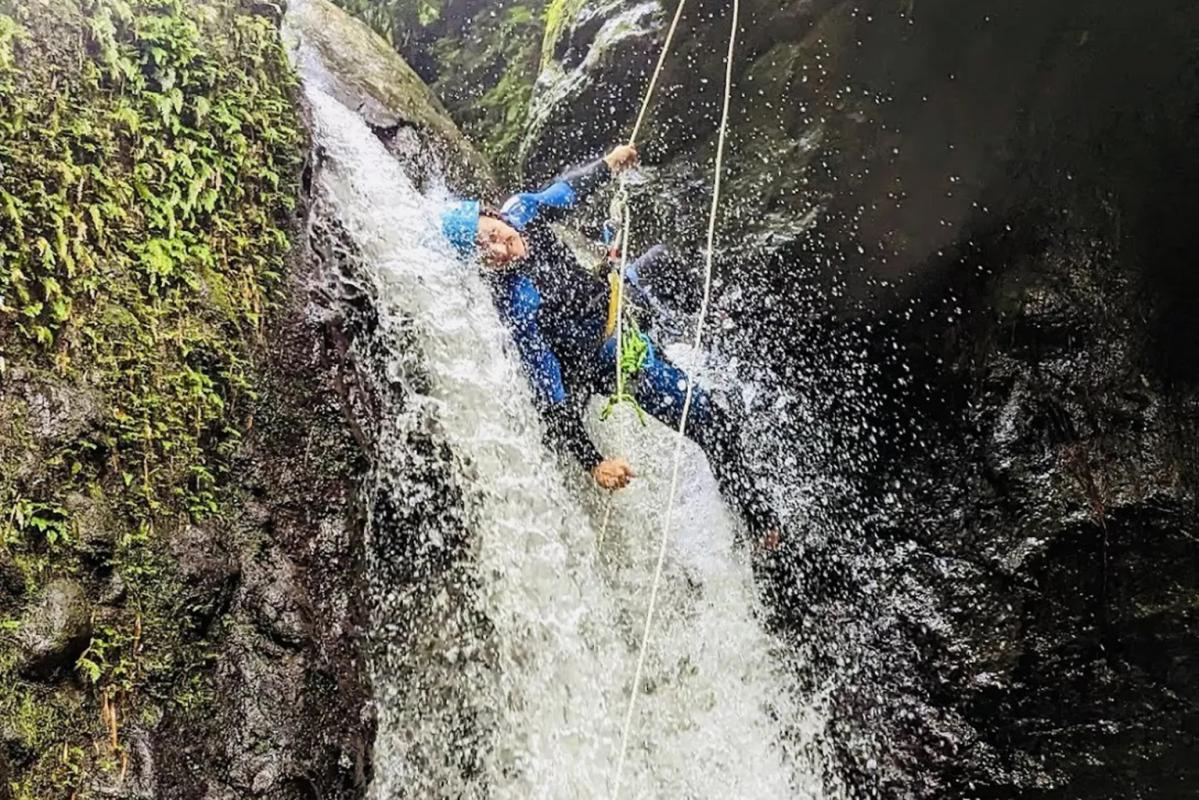 Petit-FormatTropicanyon-Chute-Martinique.org