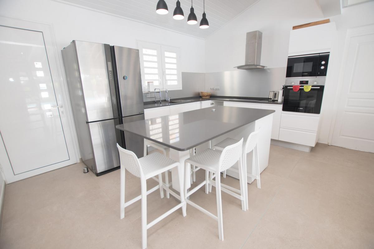 location-villa-prestige-Martinique-cuisine
