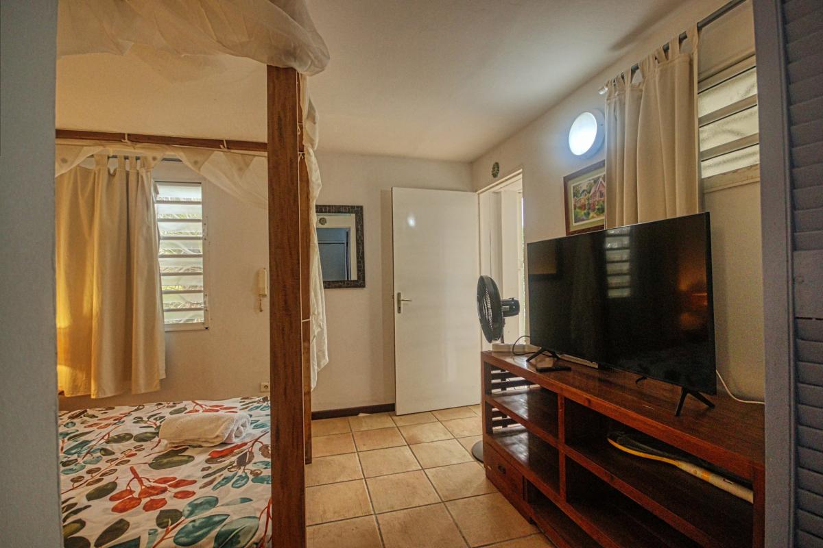 32-Location-villa-Martinique_-Case-Pilote_-Chambre-4