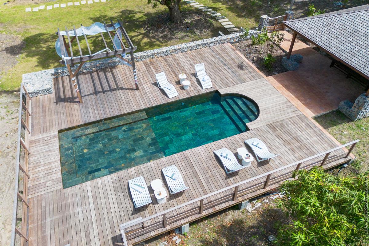 Location-Villa-luxe-Trois-îlets-Martinique----Piscine