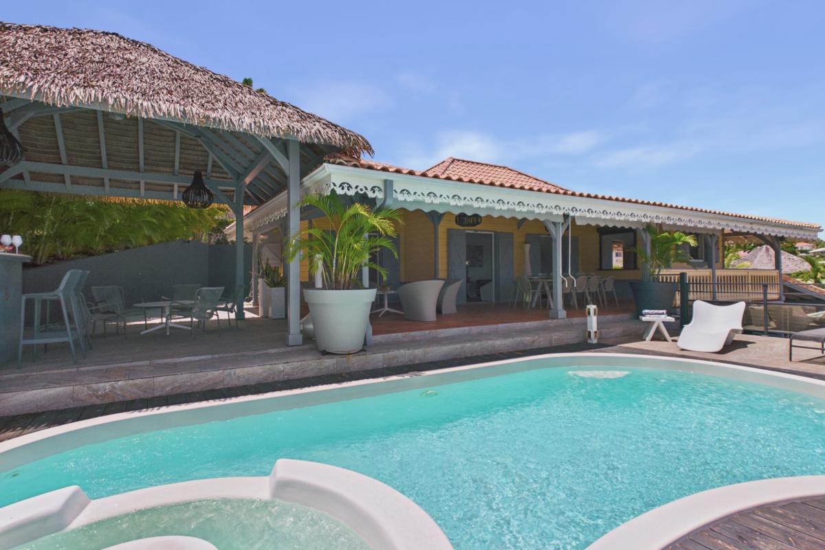 salon-jardin-varangue-vue-mer