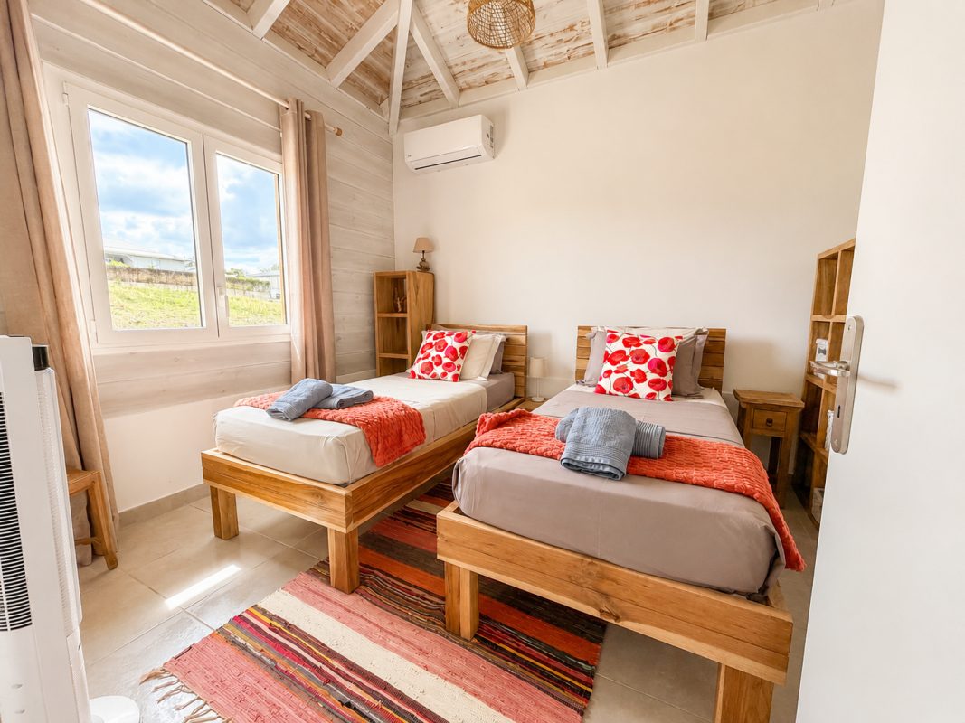 location-villa-diamant-chambre-lits-simples-climatisee