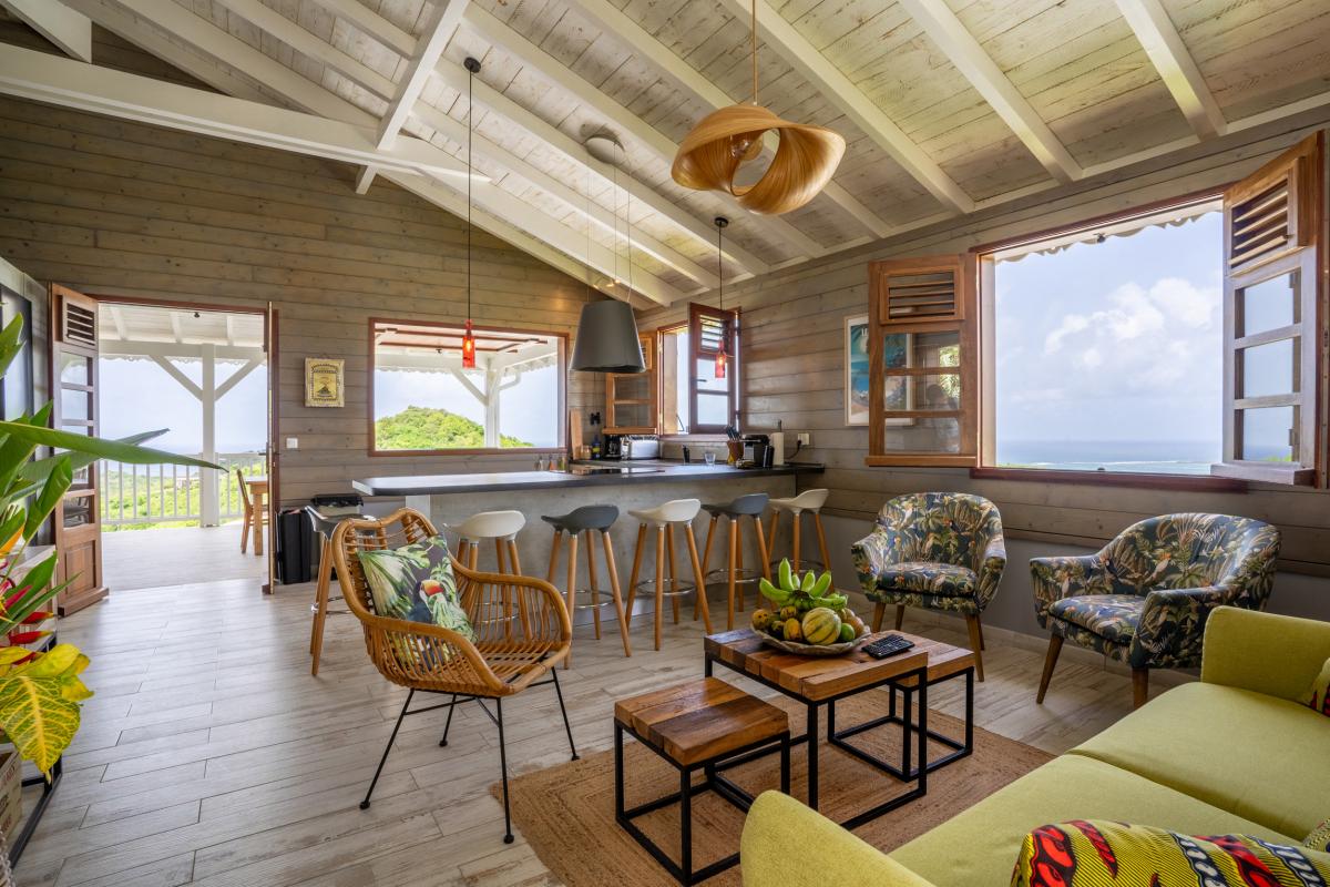 4-Location-martinique--Lodge-N_salon-cuisine