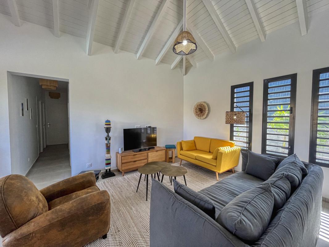 20.Location-villa-piscine-Saint-François-Guadeloupe_Salon
