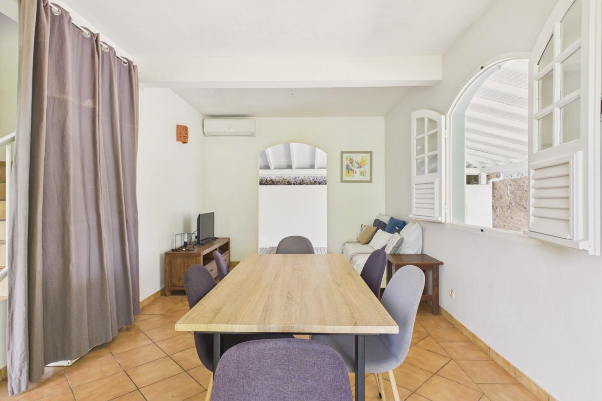 salle-manger-interieure-conviviale