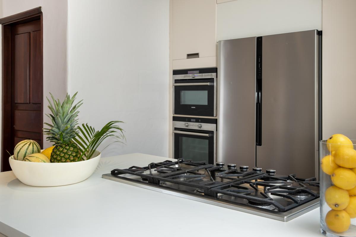 16_LaHacienda-Kitchen