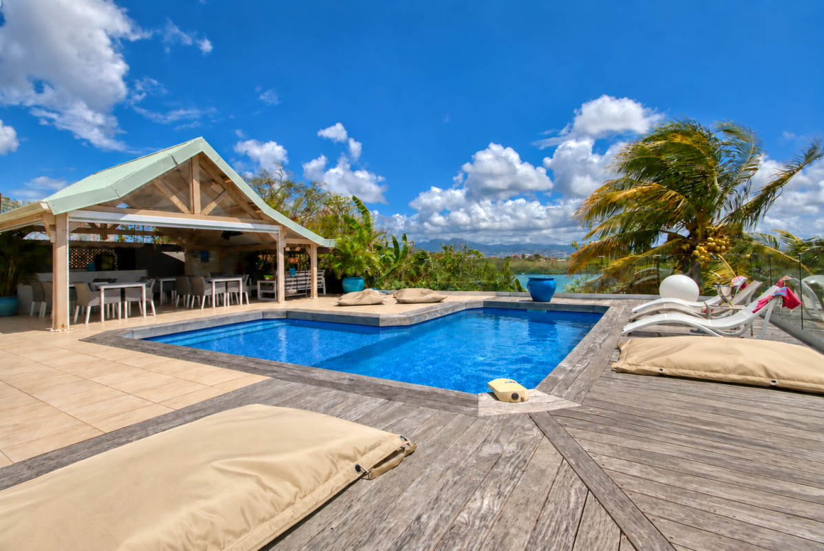 POOL(1)