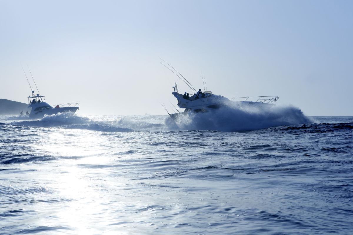 Antilles-Exception-Bateau-de-pêche-au-gros