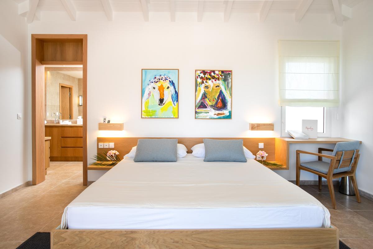50_LaHacienda-Bedroom6