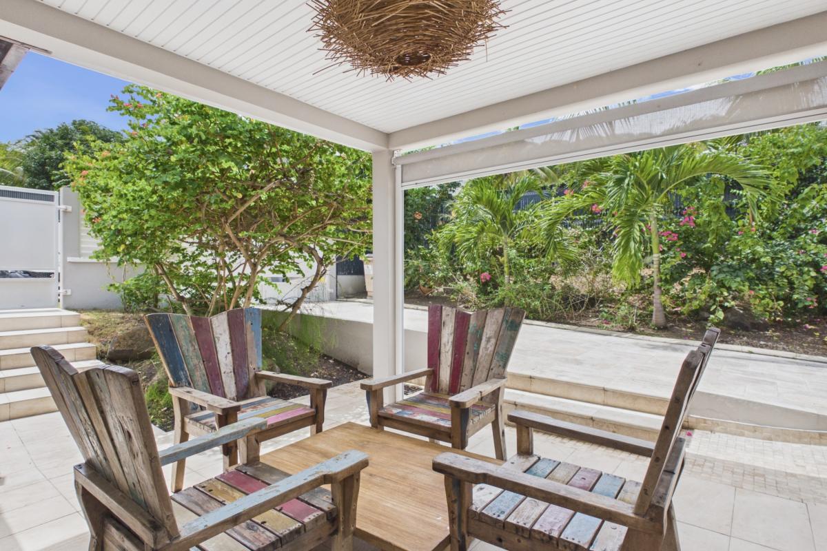 salon-jardin-exterieur-detente-terrasse