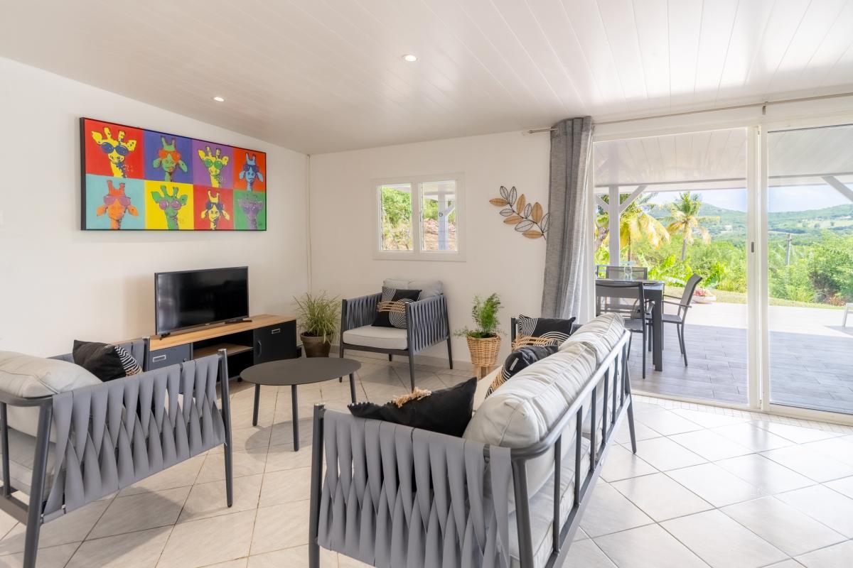 Location-vacances-sainte-anne-martinique-le-salon