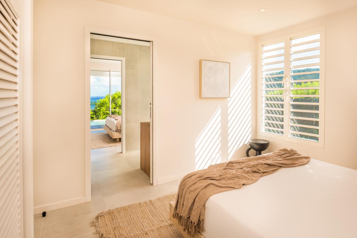 5-Location-appartement-Martinique_-Marin-_-chambre-2-porte