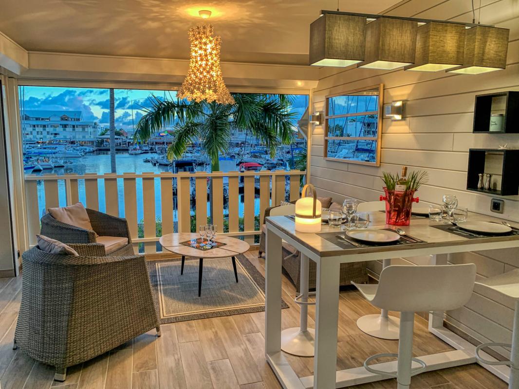 A louer sur la Marina de Saint François en Guadeloupe Appartement 1 chambre pour 2 personnes