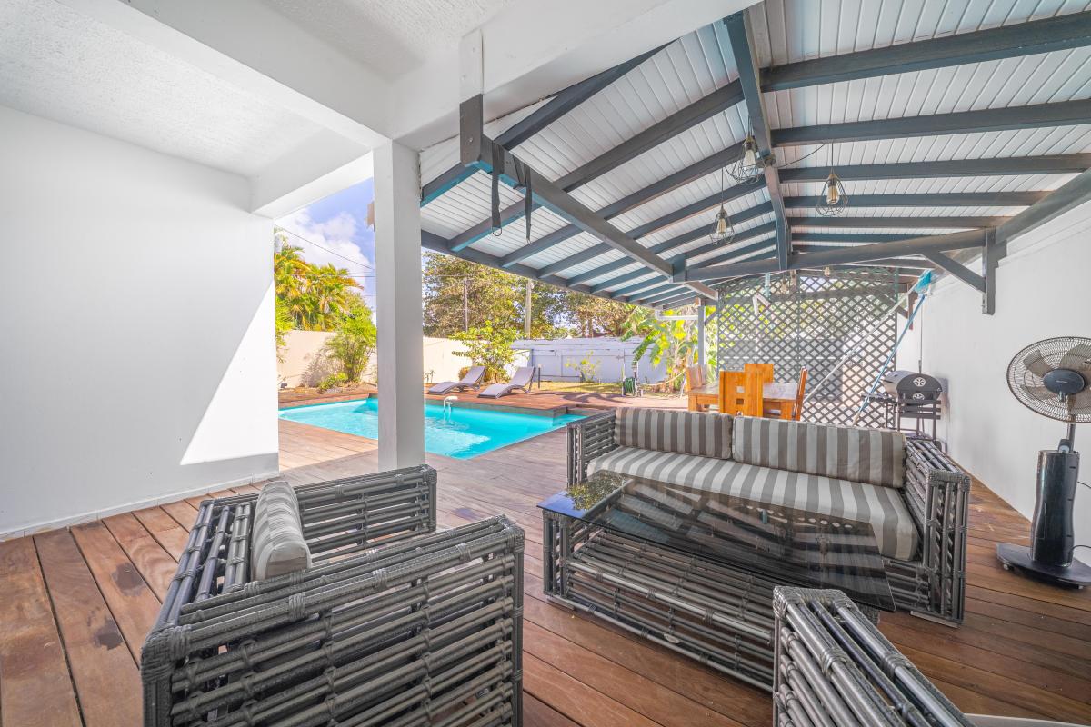 villa-face-a-la-plage-le-diamant-martinique