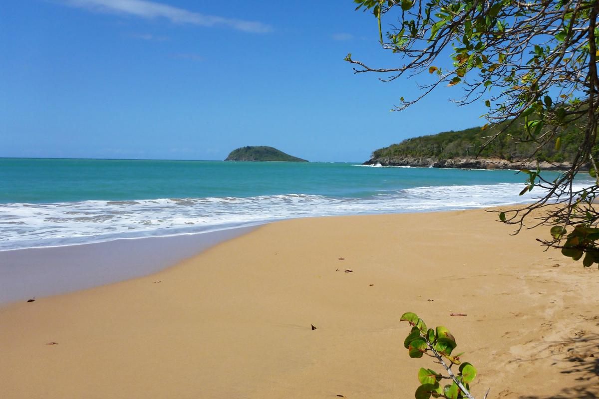 Anse de La Perle beach sea