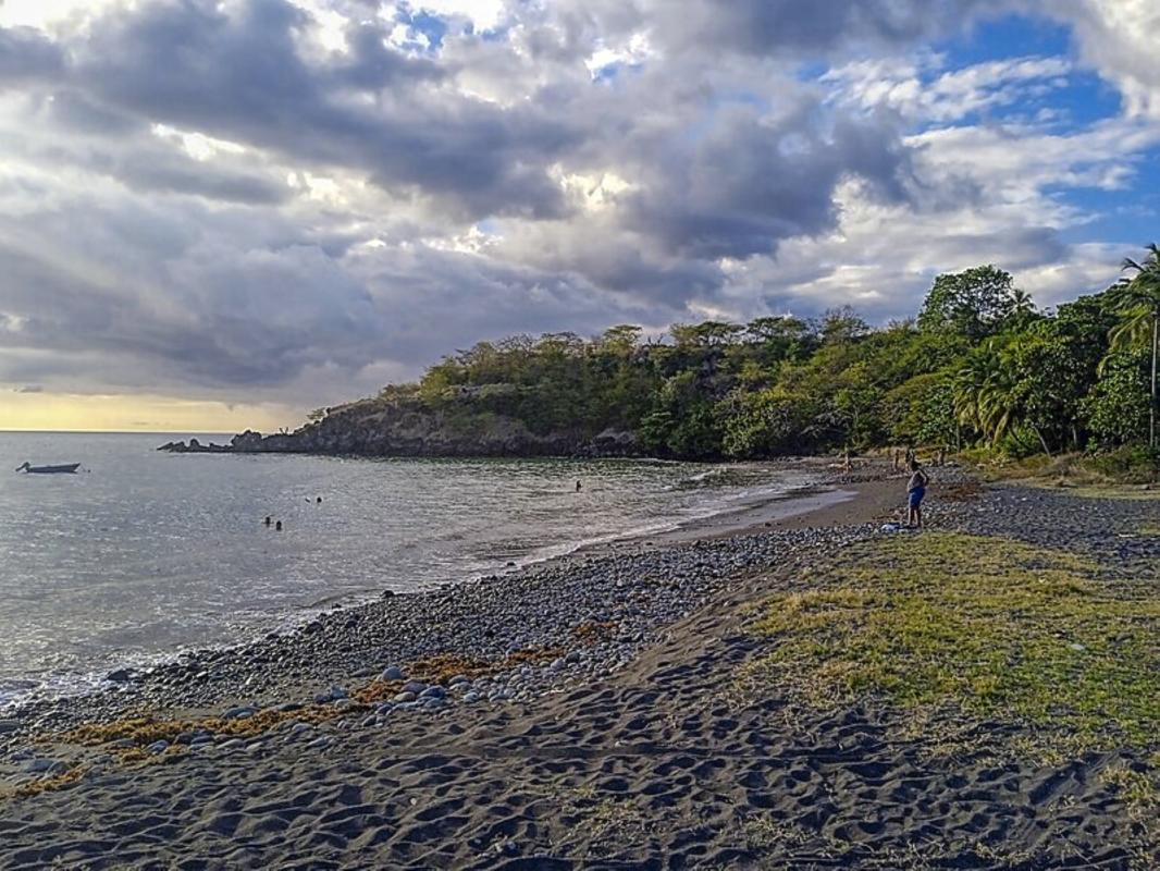 Plage de la Voute Vieux Habitants Guadeloupe