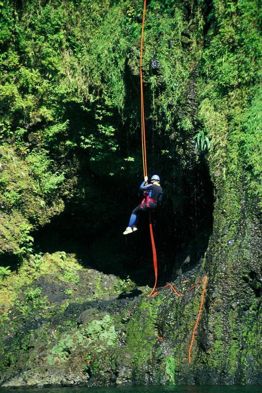 Canyoning