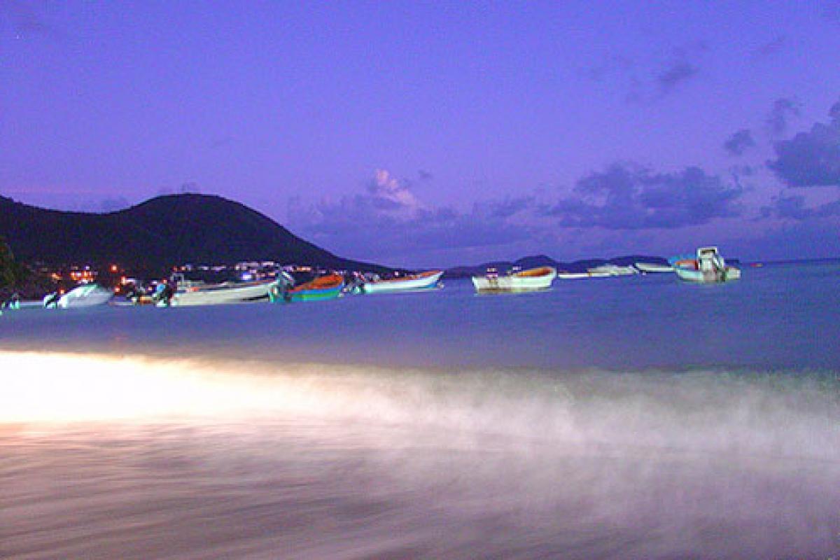 Vue nocturne depuis le Bourg de Sainte Luce