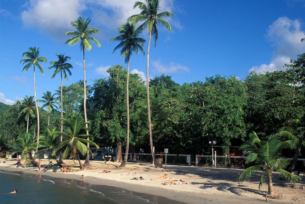 La plage à marée haute