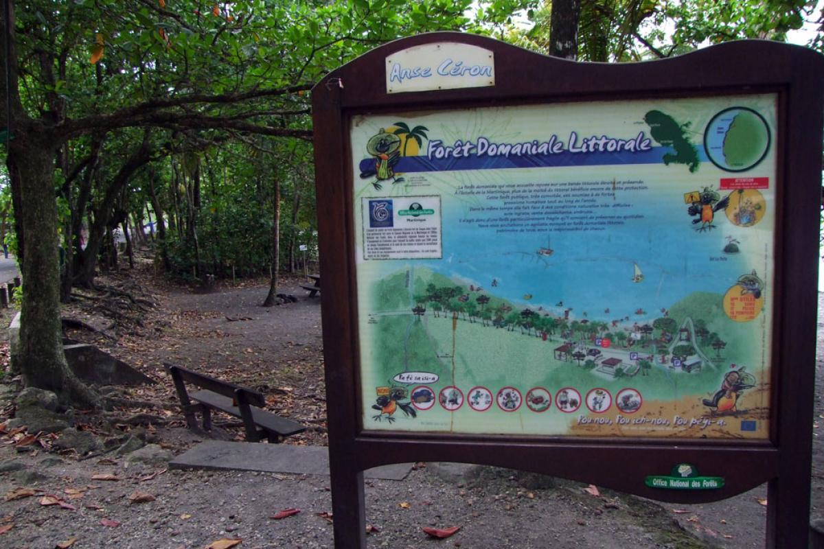 Anse Céron beach - Map