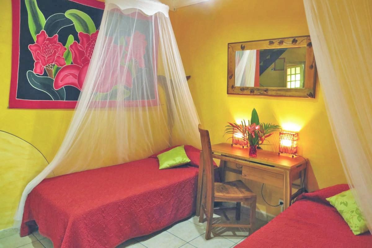 Caraïb' Bay Hotel - Bungalow Duplex bedroom