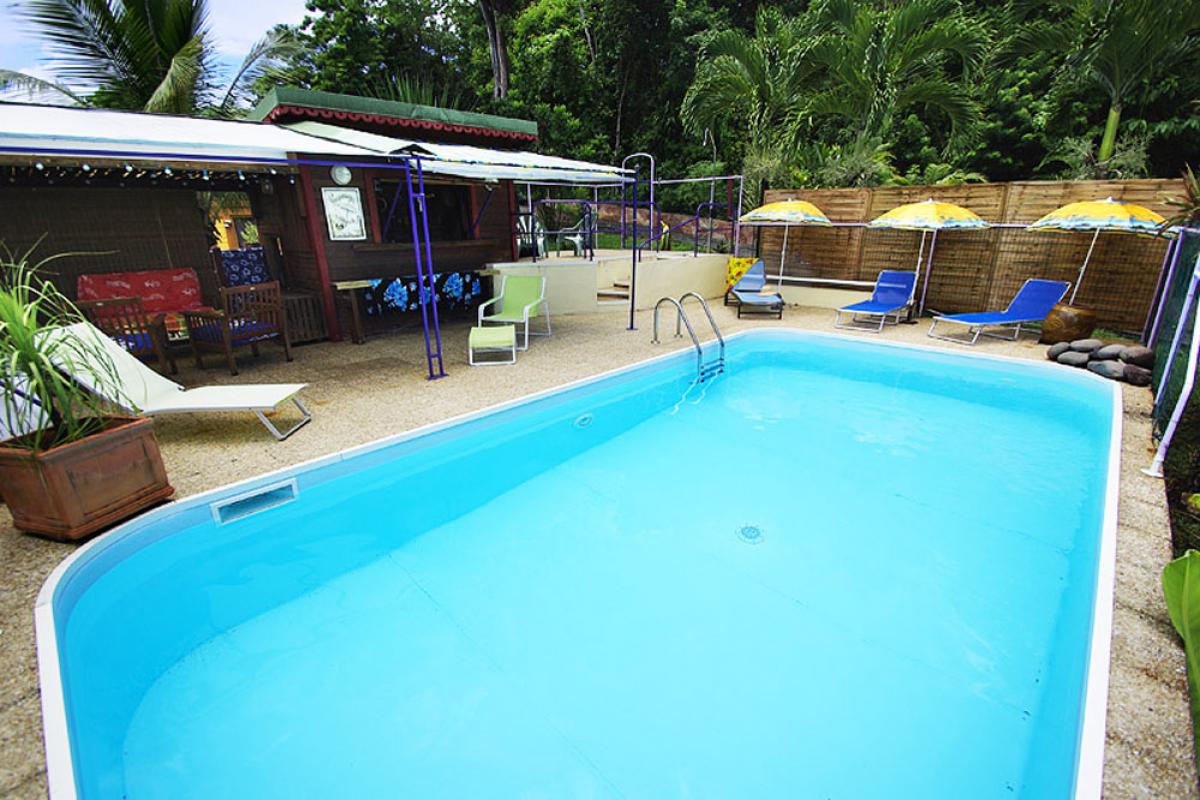 Rental bungalow Kaz Kayou - sharing swimming pool