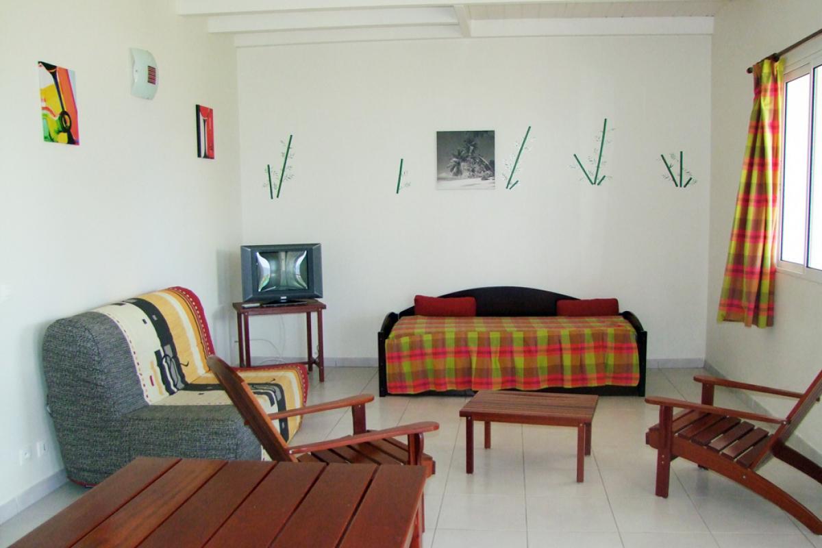 Living room of F3