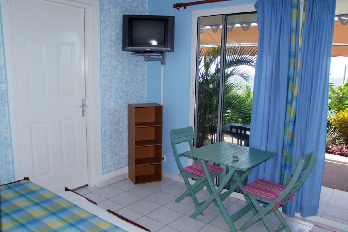 Living room F2