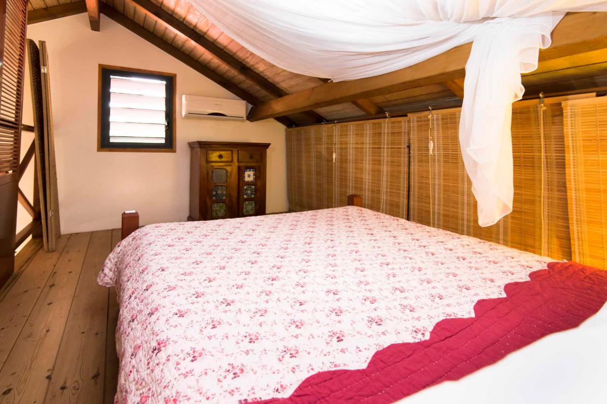 Location villa Bouillante Guadeloupe - Chambre mezzanine