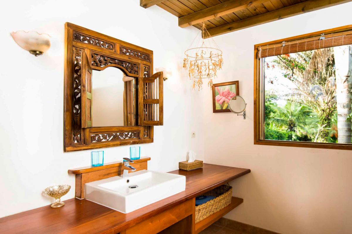 Location villa Bouillante Guadeloupe - Salle de douche