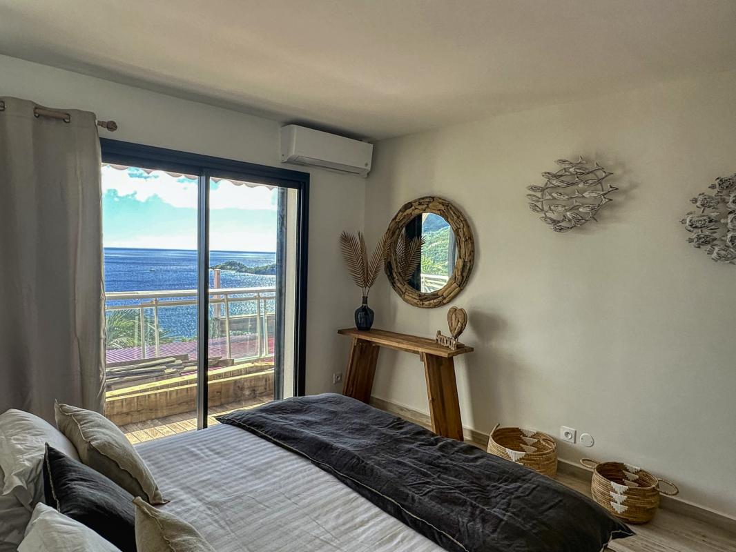 A louer villa face Ilets Pigeon Bouillante Guadeloupe_ Chambre 1  
