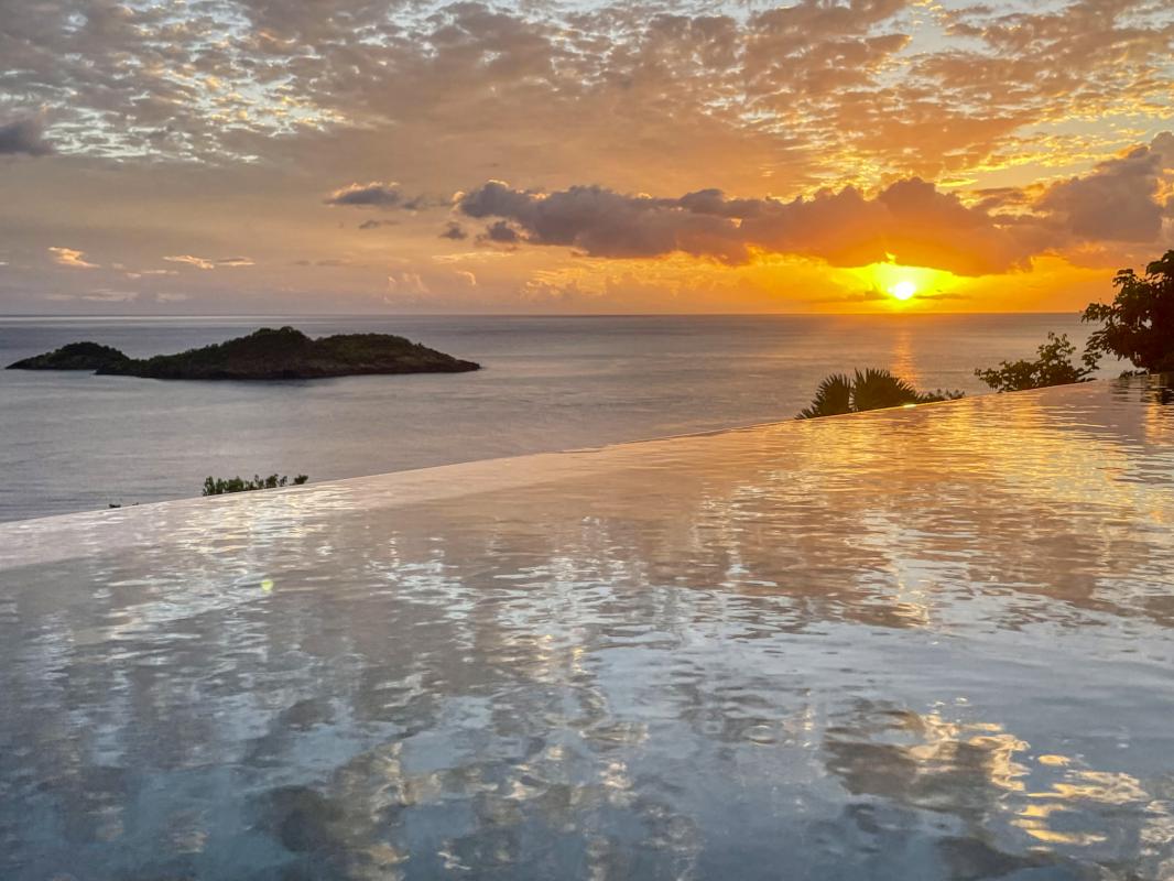A louer villa face Ilets Pigeon Bouillante Guadeloupe_ Vue d'ensemble 