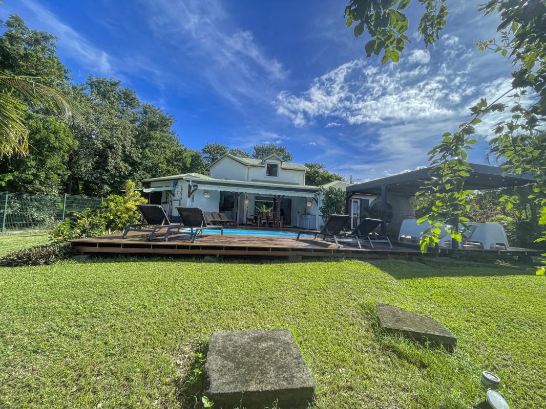 Location villa Bouillante Guadeloupe-vue d'ensemble