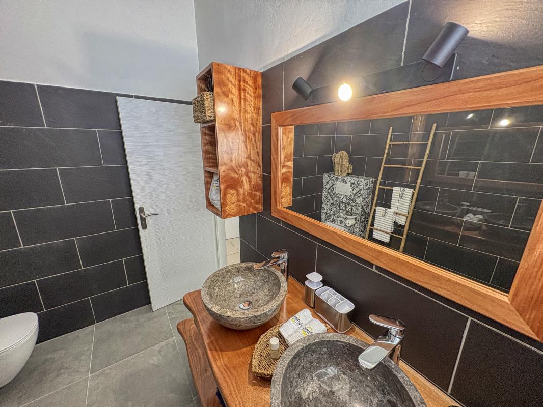 Location villa piscine Bouillante Guadeloupe_Chambre 1