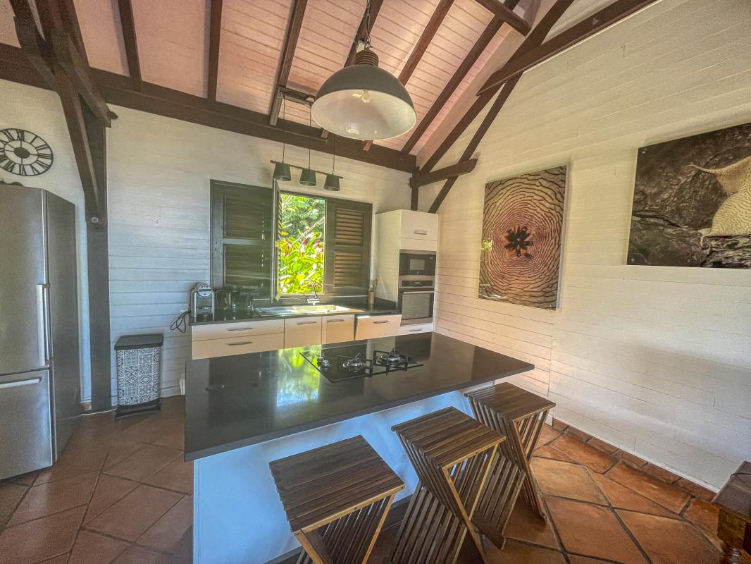 Location villa avec piscine Desahies Guadeloupe_ Cuisine