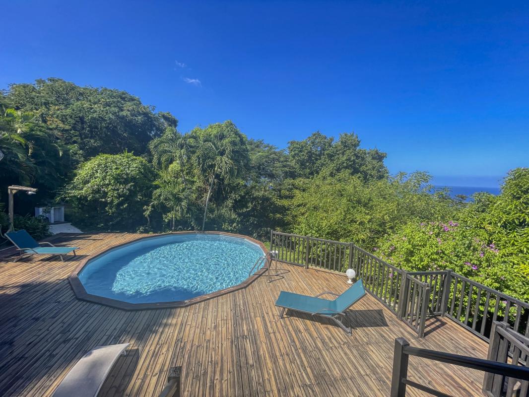 Location villa avec piscine Desahies Guadeloupe_ Piscine