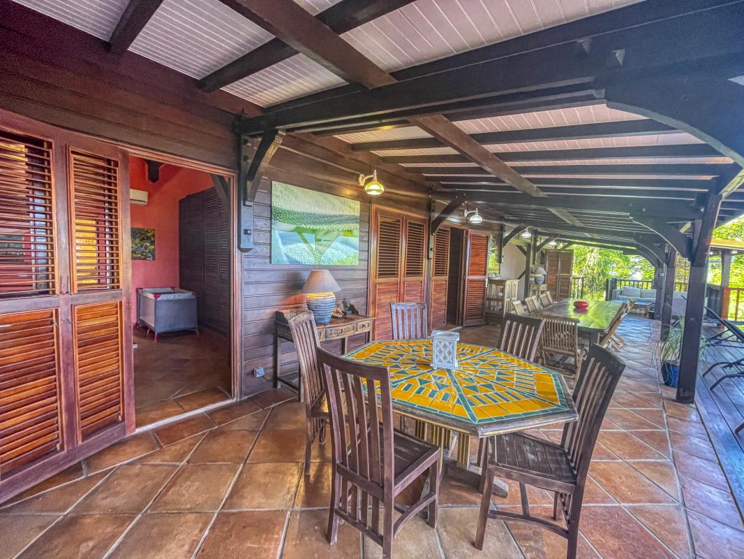 Location villa avec piscine Desahies Guadeloupe_ Terrasse 