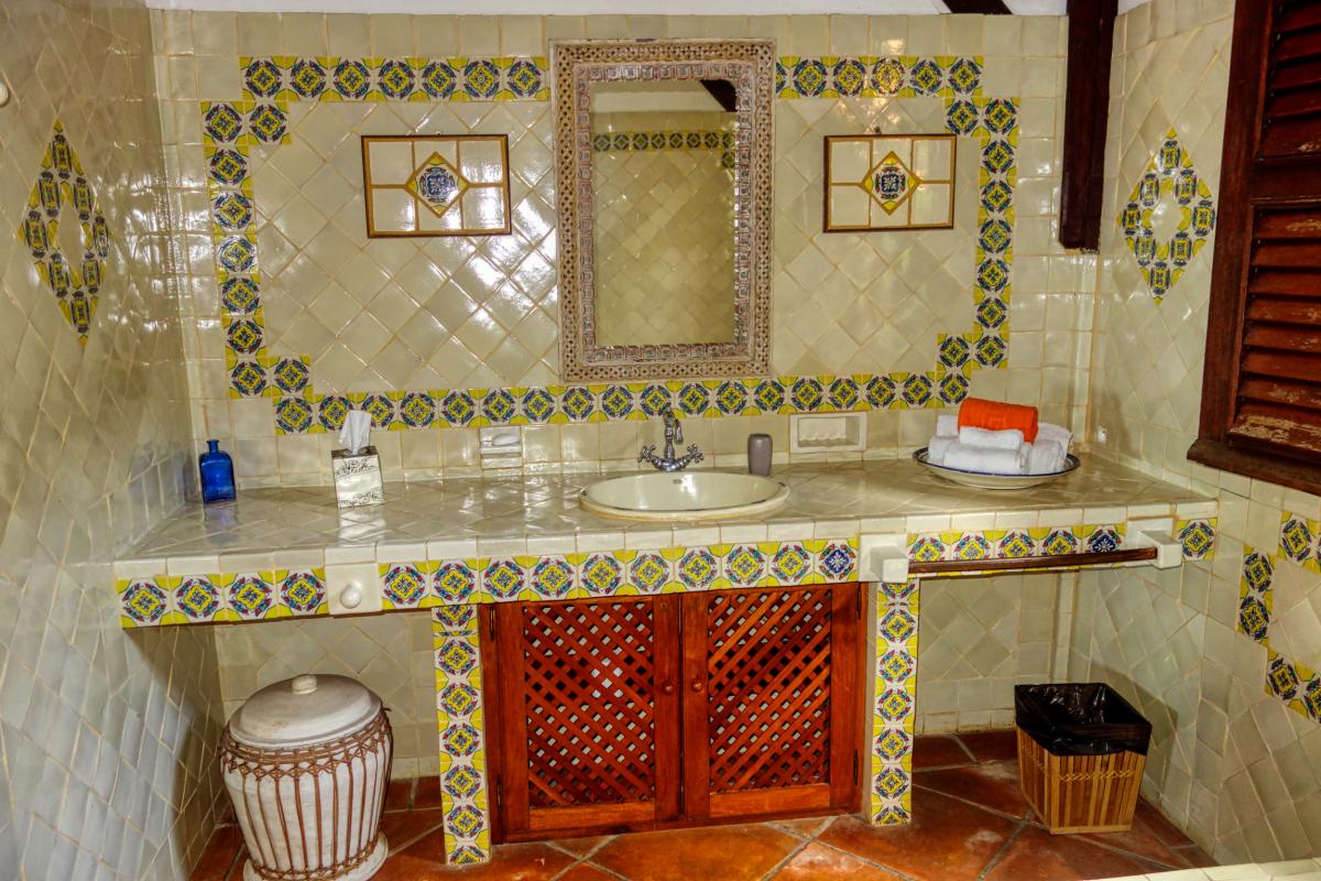 Location villa coluche pour 11 personnes avec vue mer dans jardin botanique deshaies guadeloupe