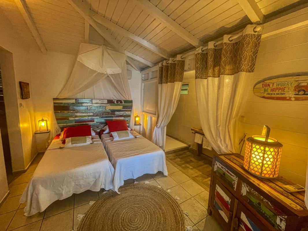 Location villa avec piscine Deshaies Guadeloupe_ Chambre 2 