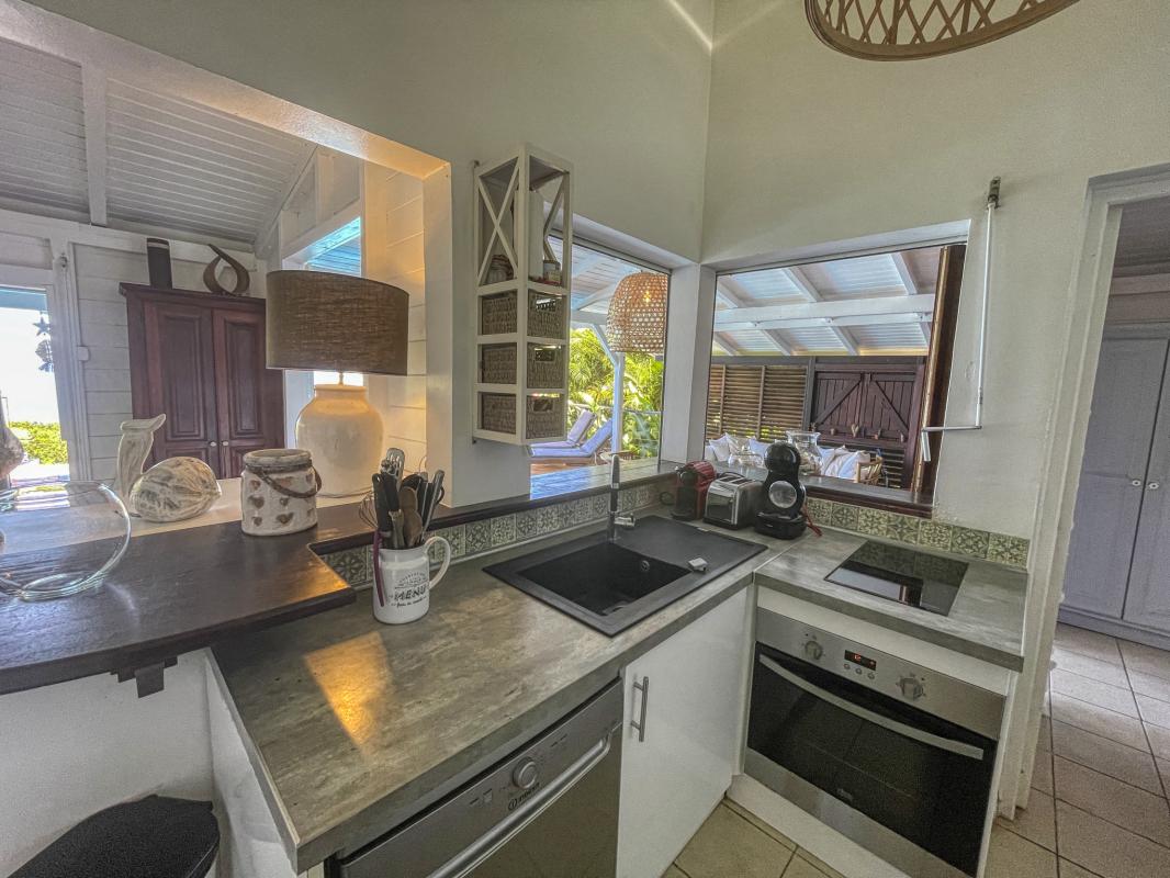 Location villa avec piscine Deshaies Guadeloupe_ Cuisine 